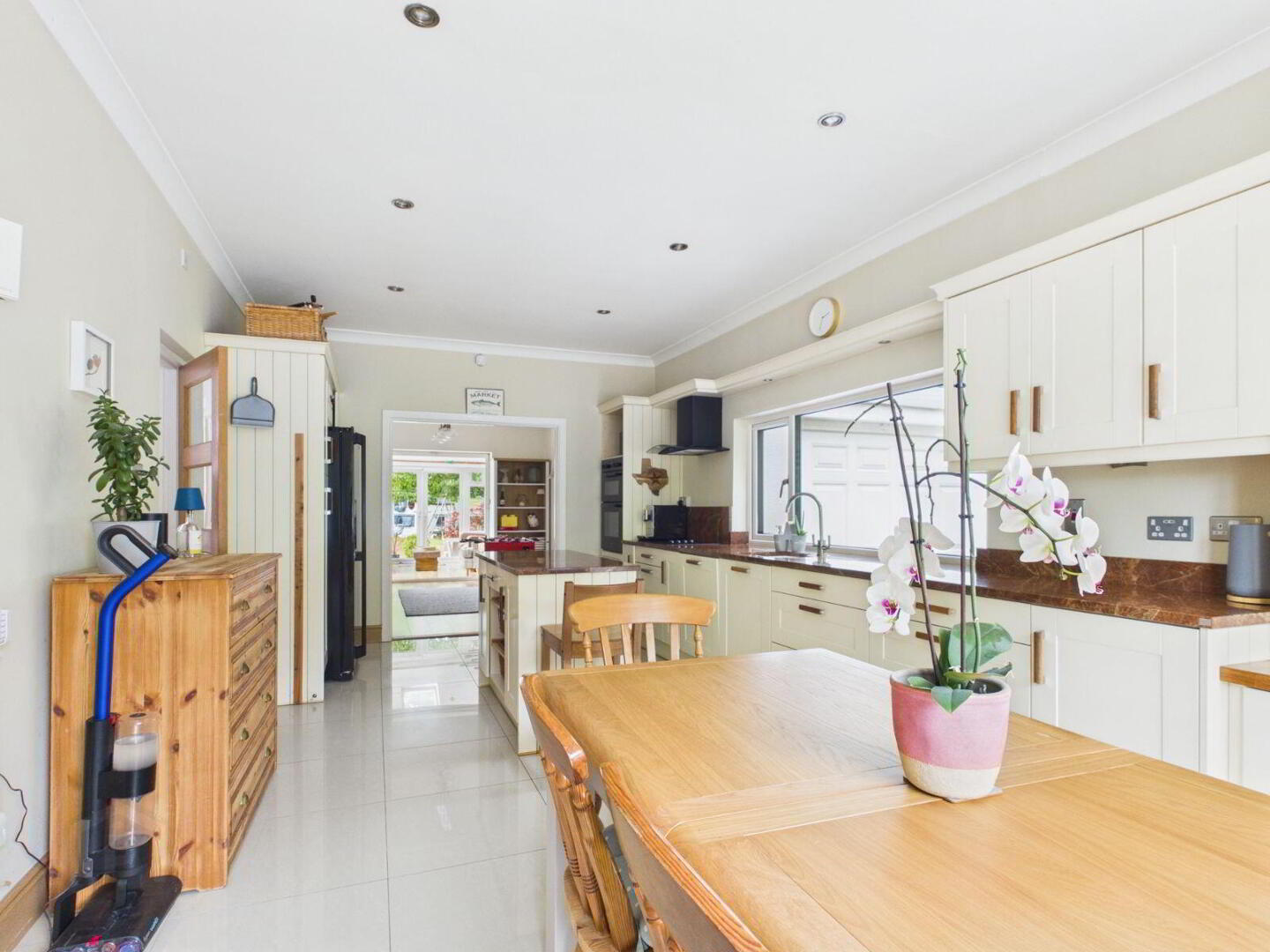 Bowhill 3 of 24