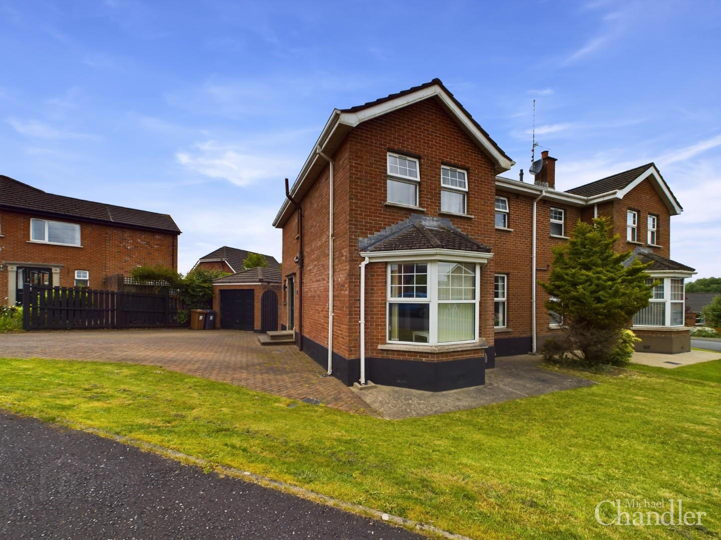 99 Ballylenaghan Park 1 of 27