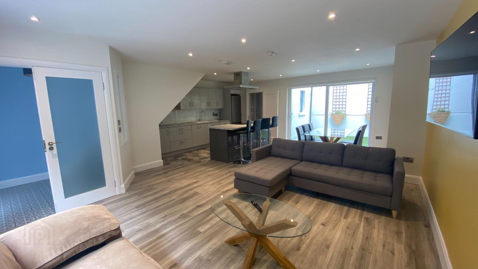 Carrig Dearg, 3 Glen Road 2 of 17