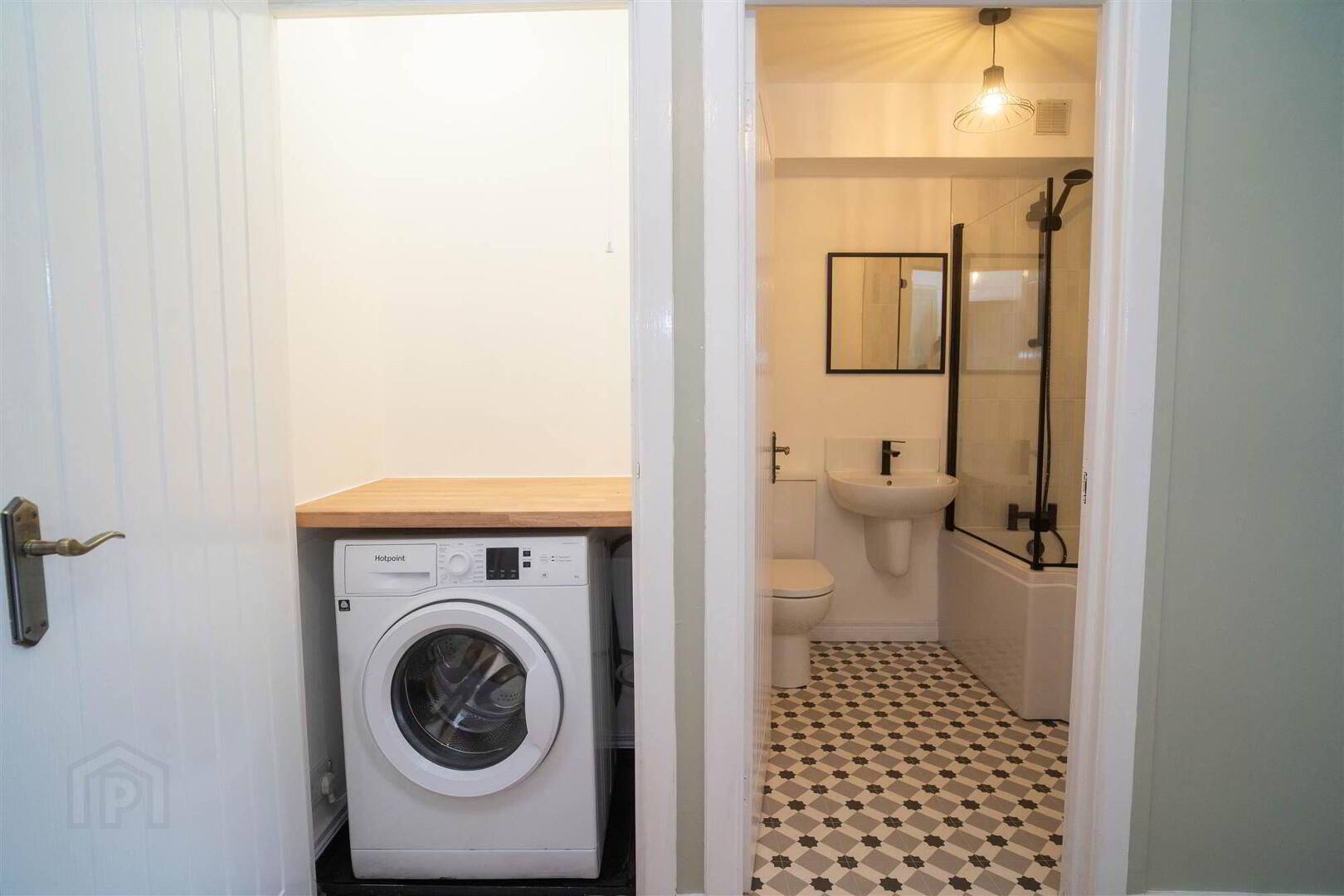 2 Hawthornden Mews 21 of 22