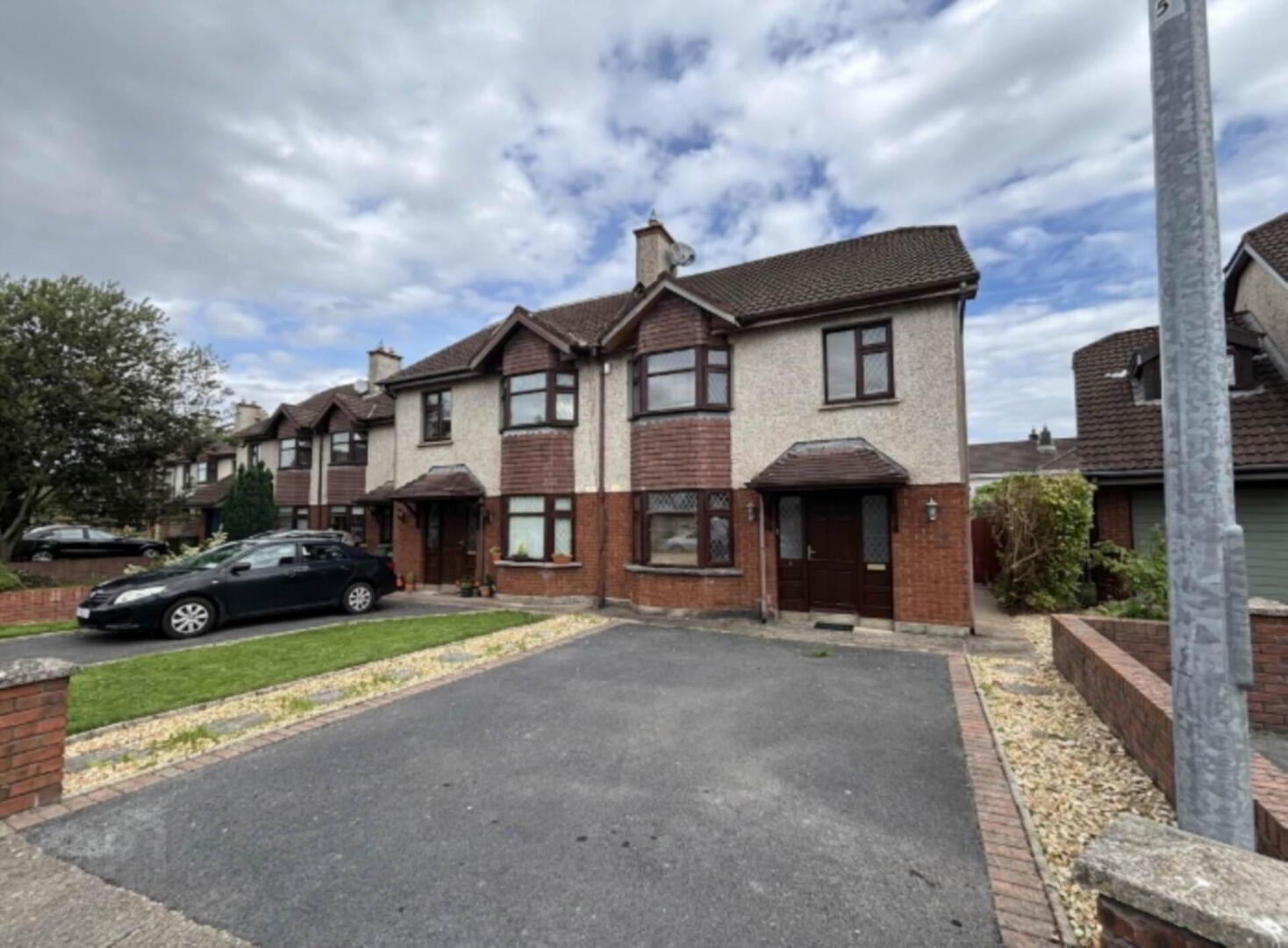 9 Rathmore 2 of 18