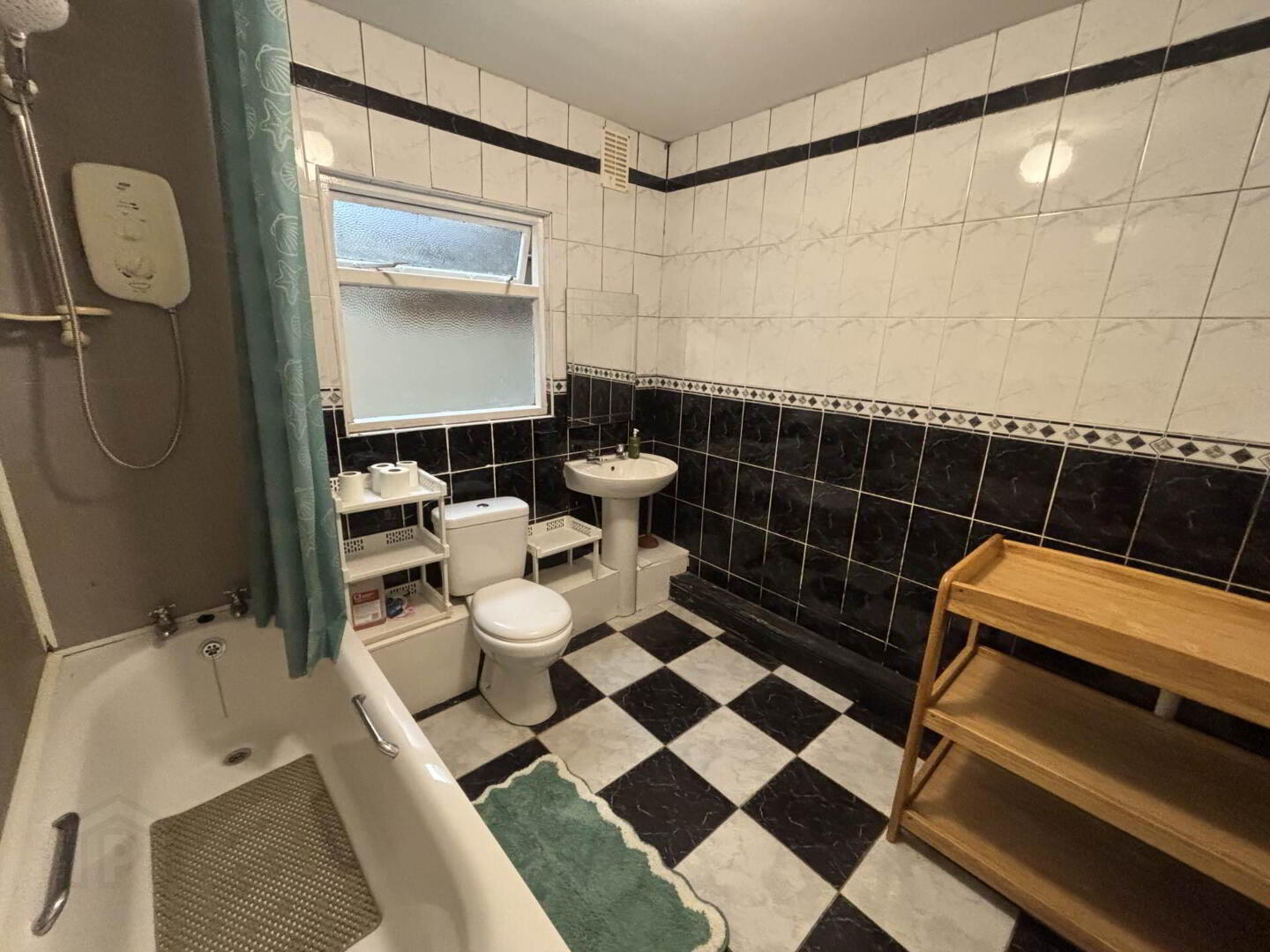 4 Arthlunkard Street 15 of 15