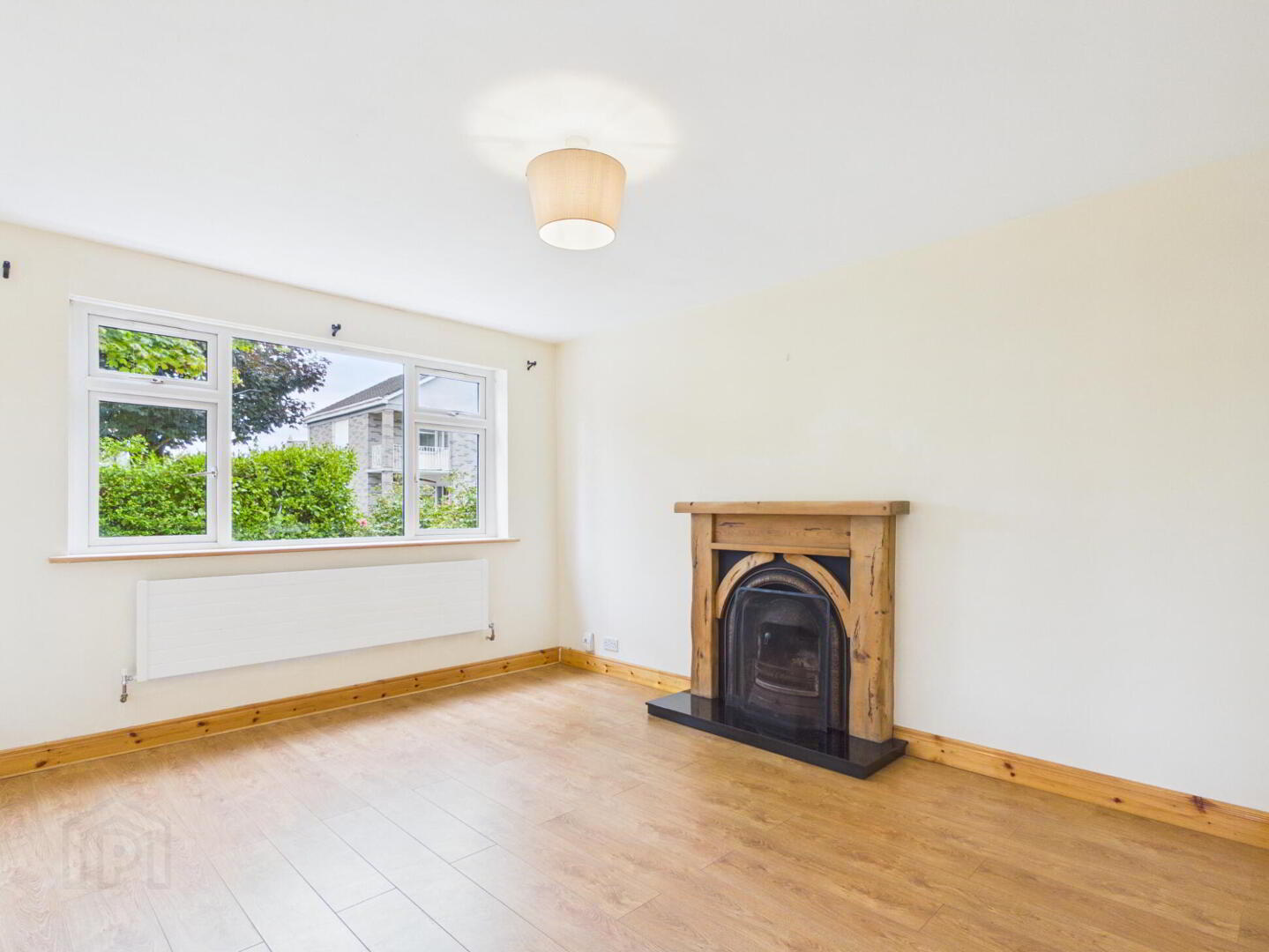 17 Willowmere Drive 3 of 23
