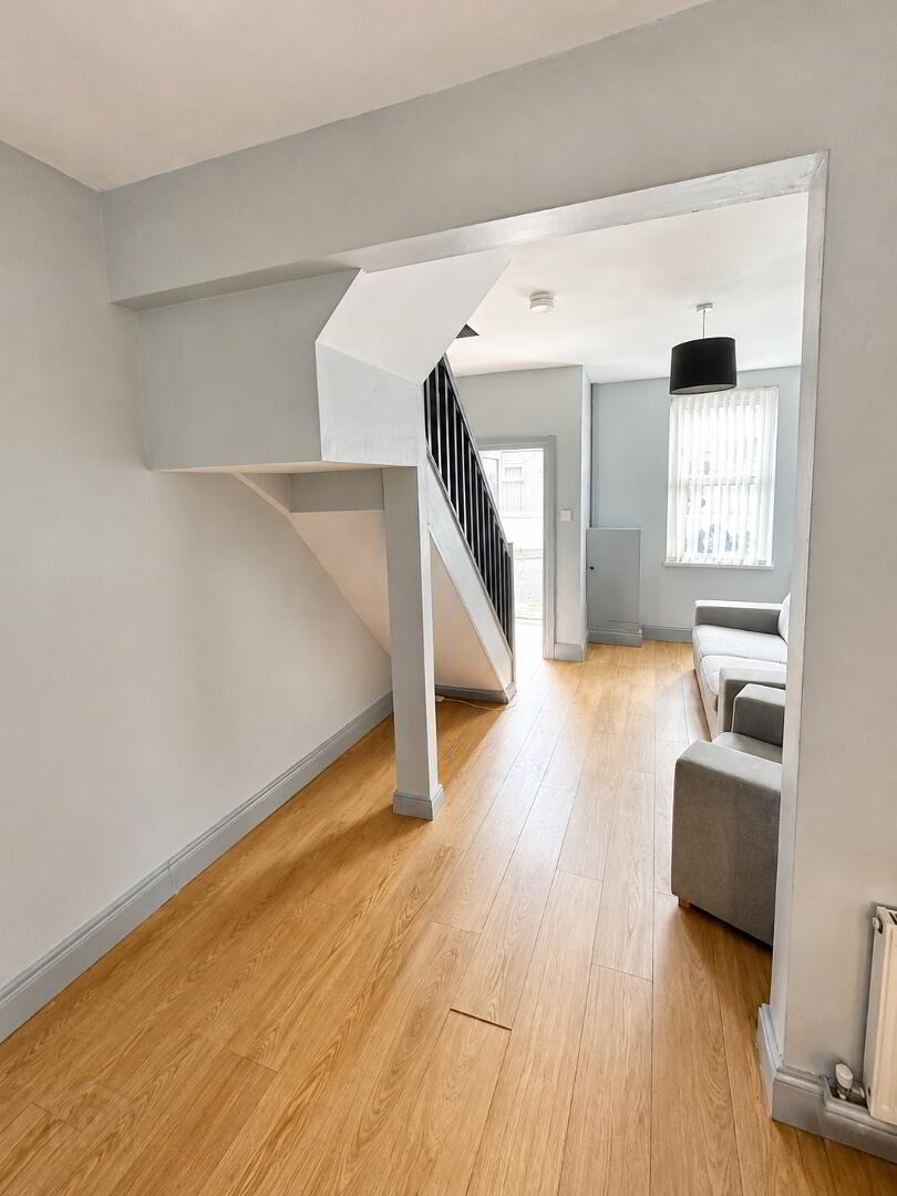 12 Legann Street 3 of 10