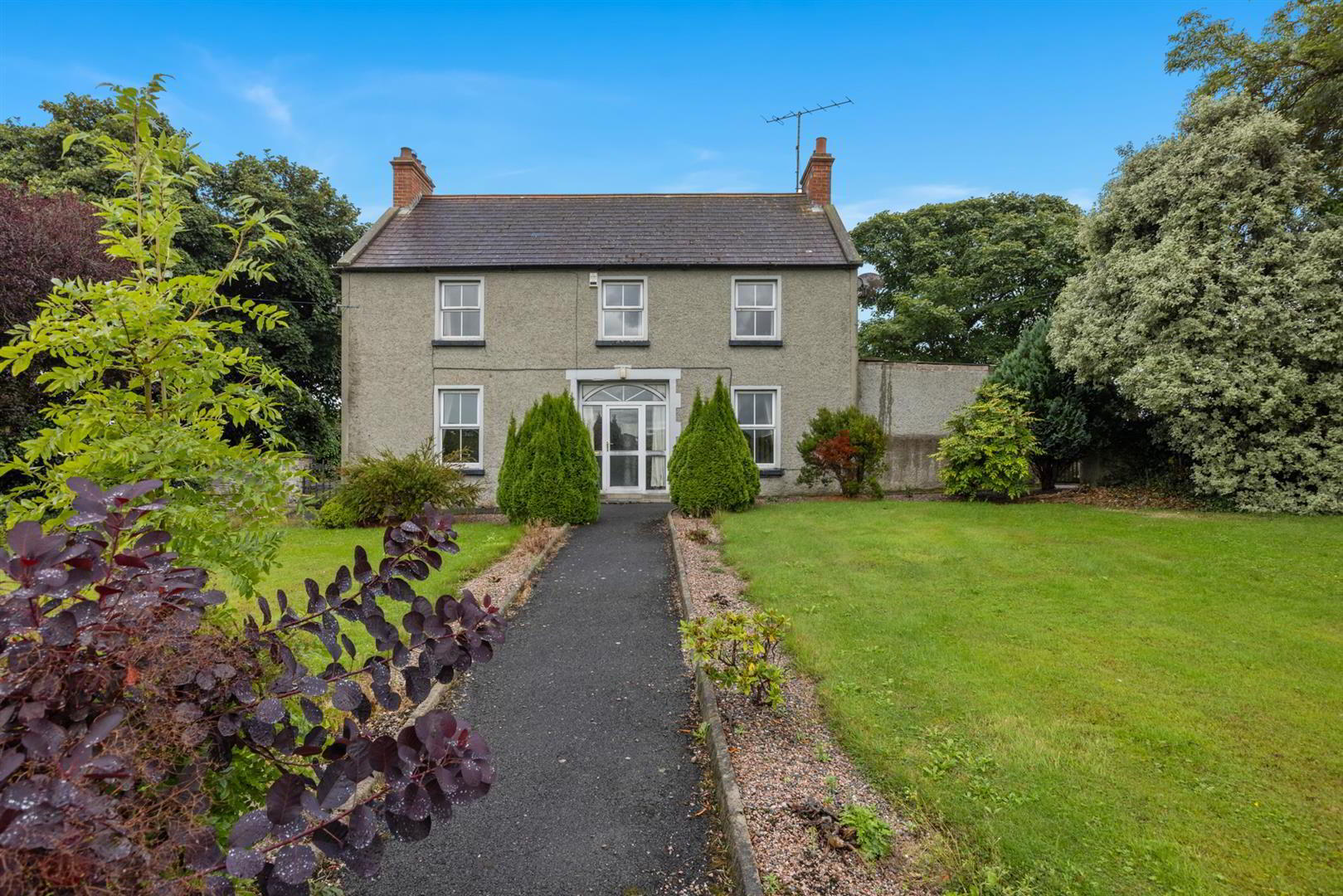 27 Ballyhossett Road 2 of 44