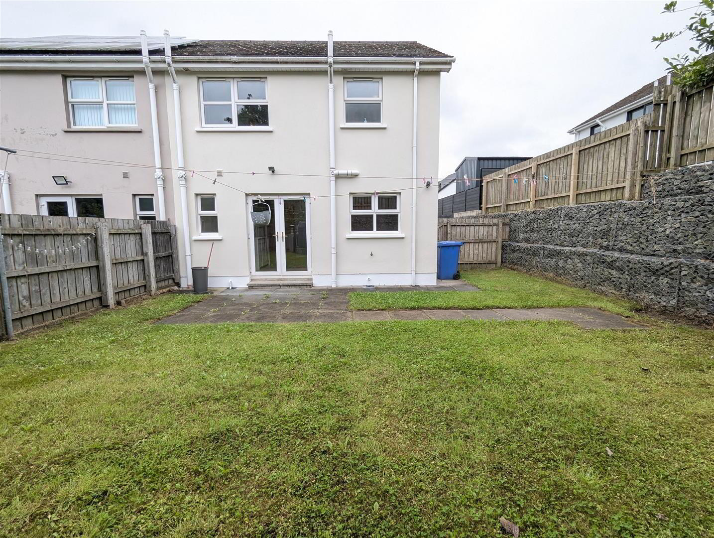 12 Cairn Grove 16 of 17