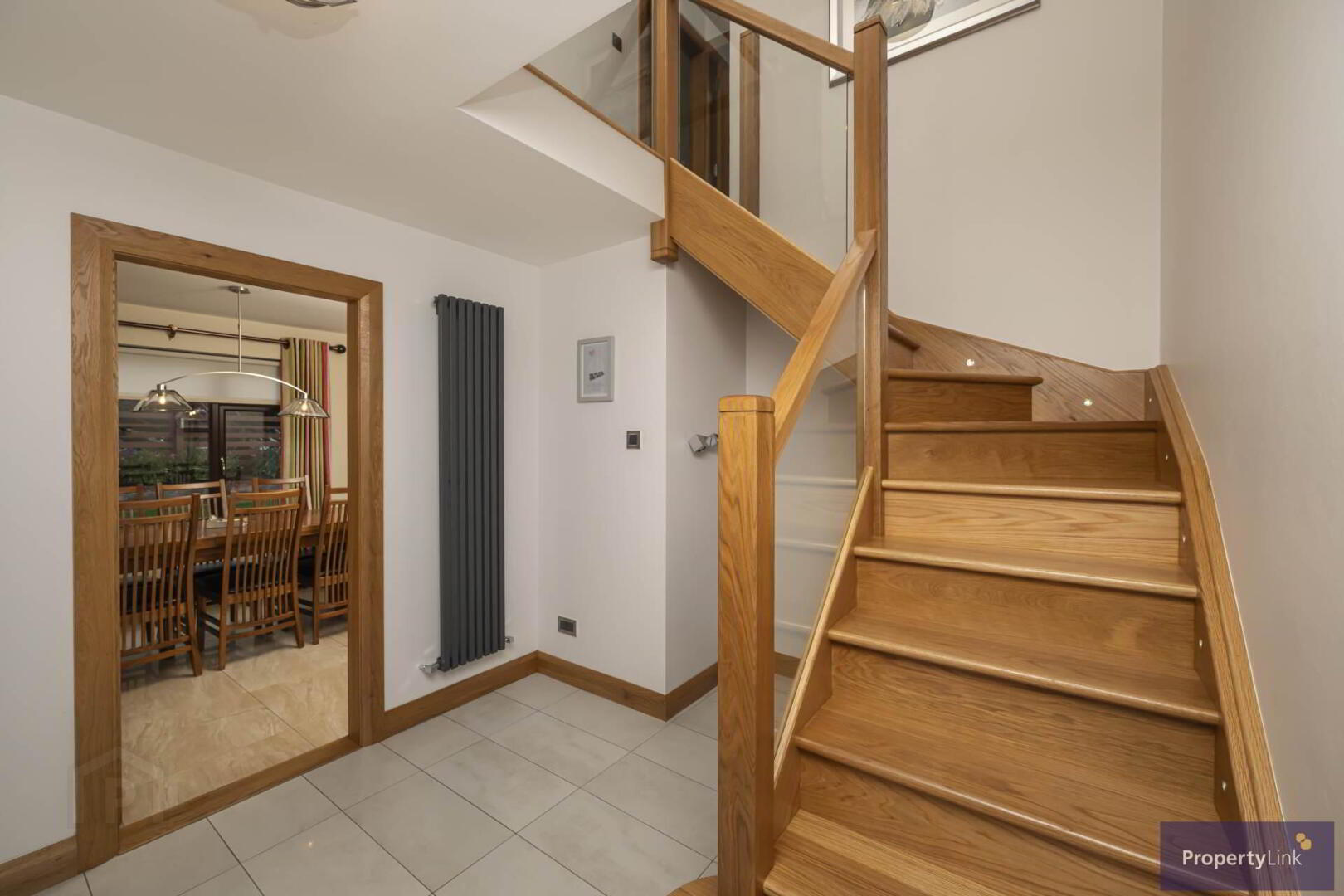 63 Markethill Road 2 of 34