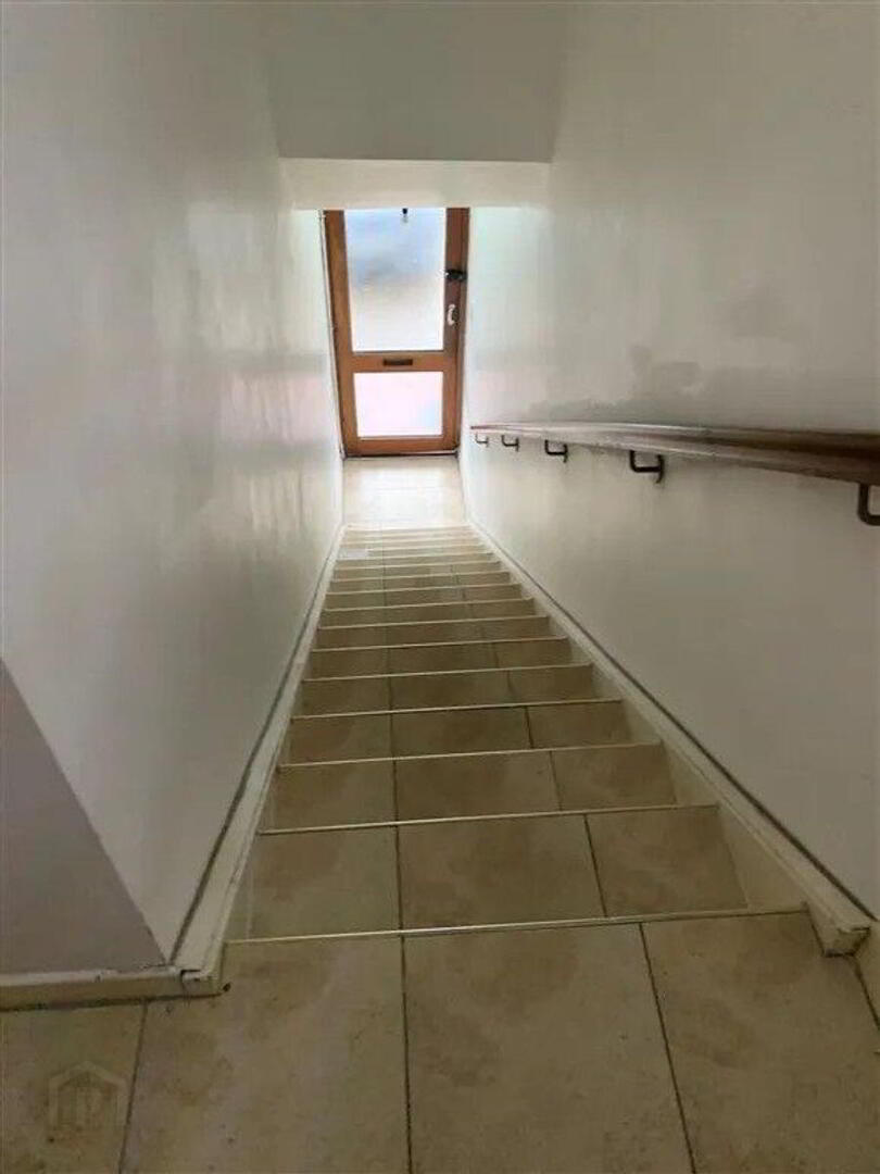 Apartment 2 Blarney Shopping Centre 6 of 7