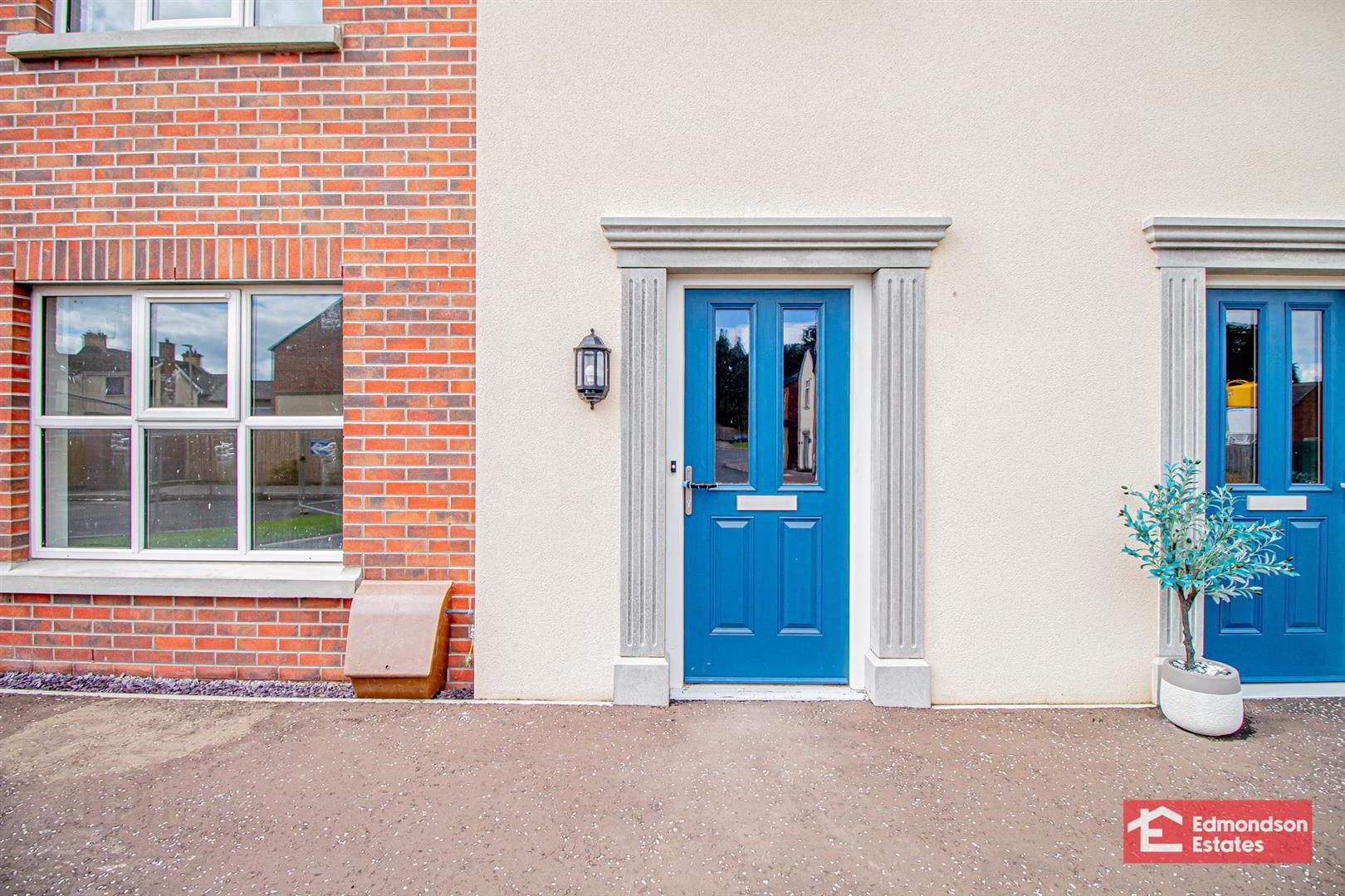 The Dwight, Site 13 Buick Gate 2 of 18