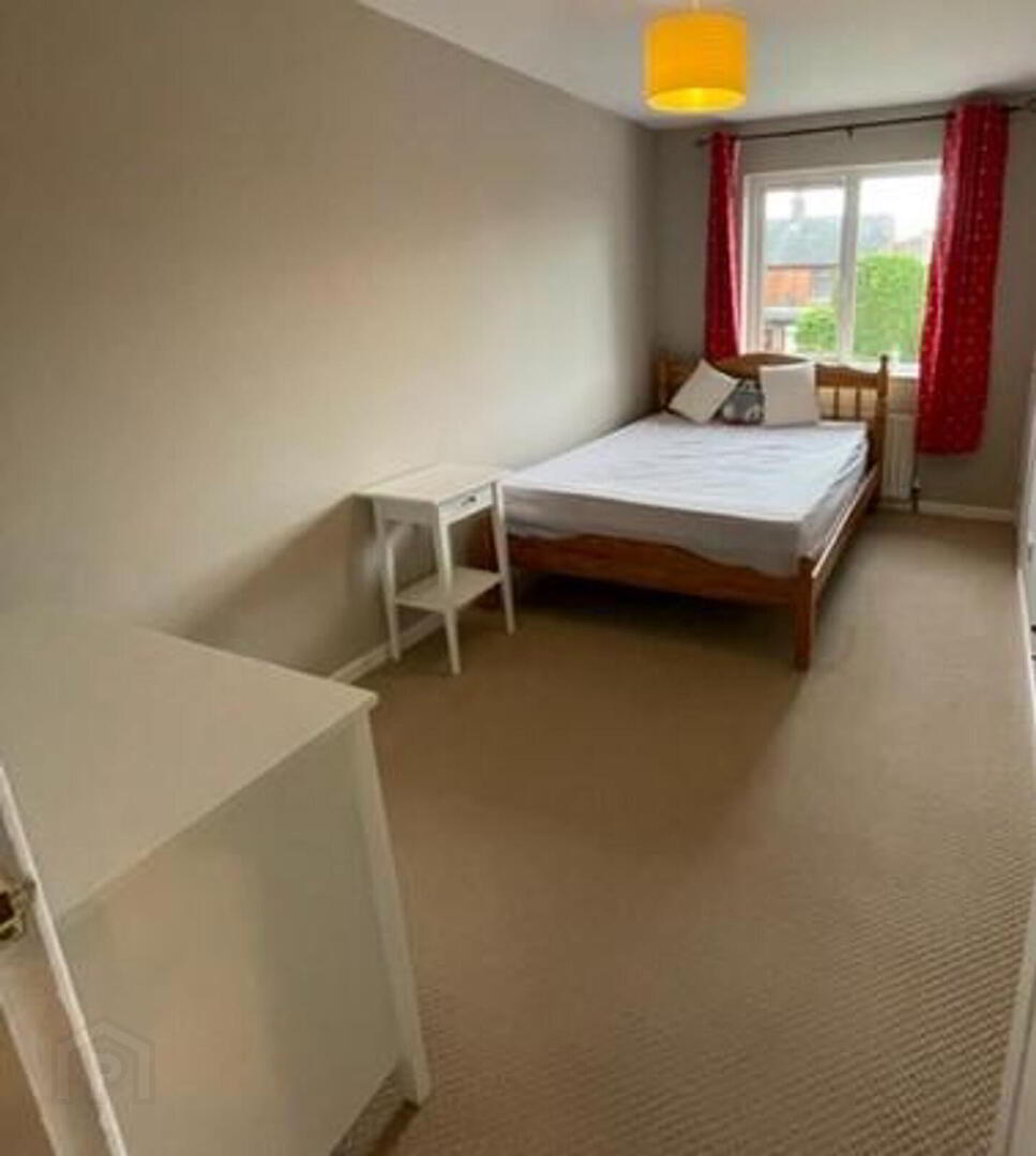 Apt 10, 35 Parkgate Avenue 12 of 12