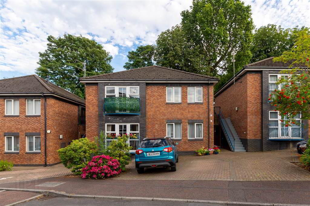 18 Glenburn Ford 1 of 22