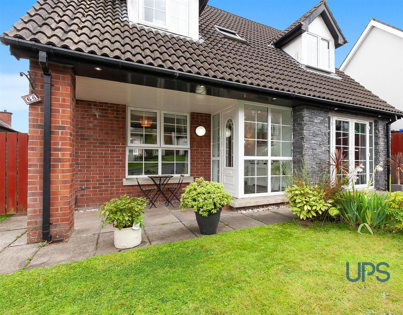 66 Lagmore Glen 2 of 35