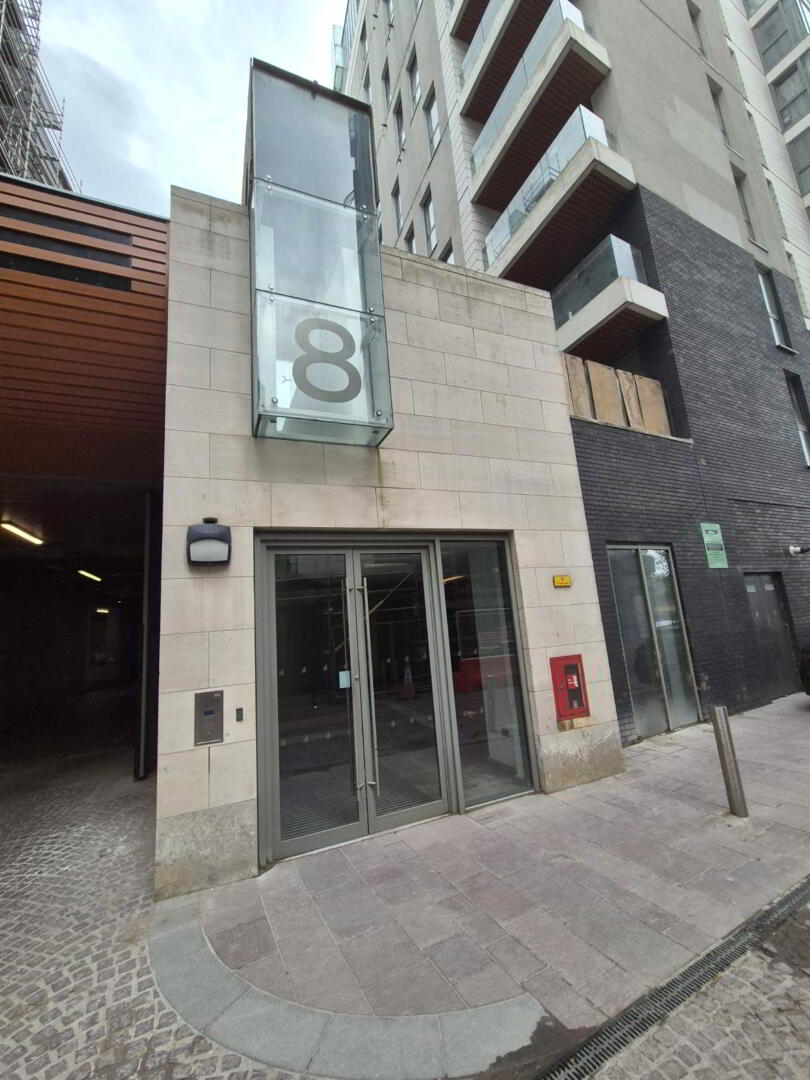 8.29 The Arc, Queens Road 2 of 16
