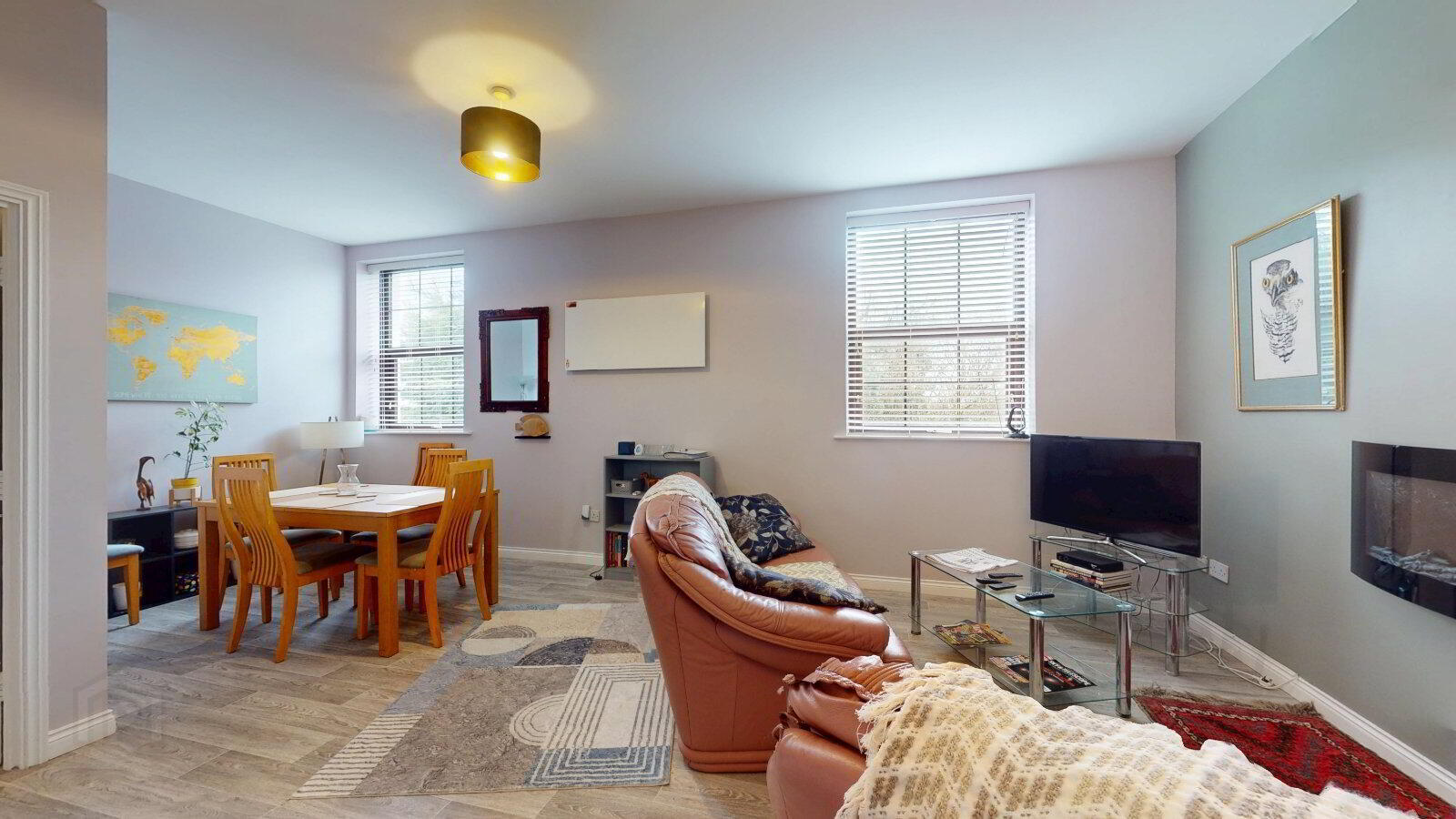 16 Priory House 3 of 19