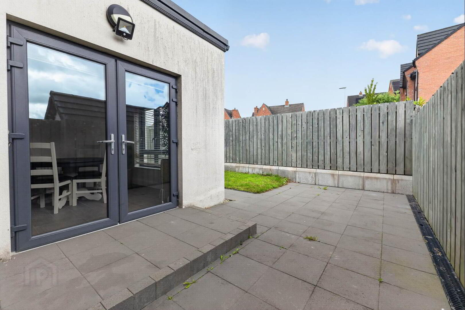 3 Brooke Hall Mews 23 of 24