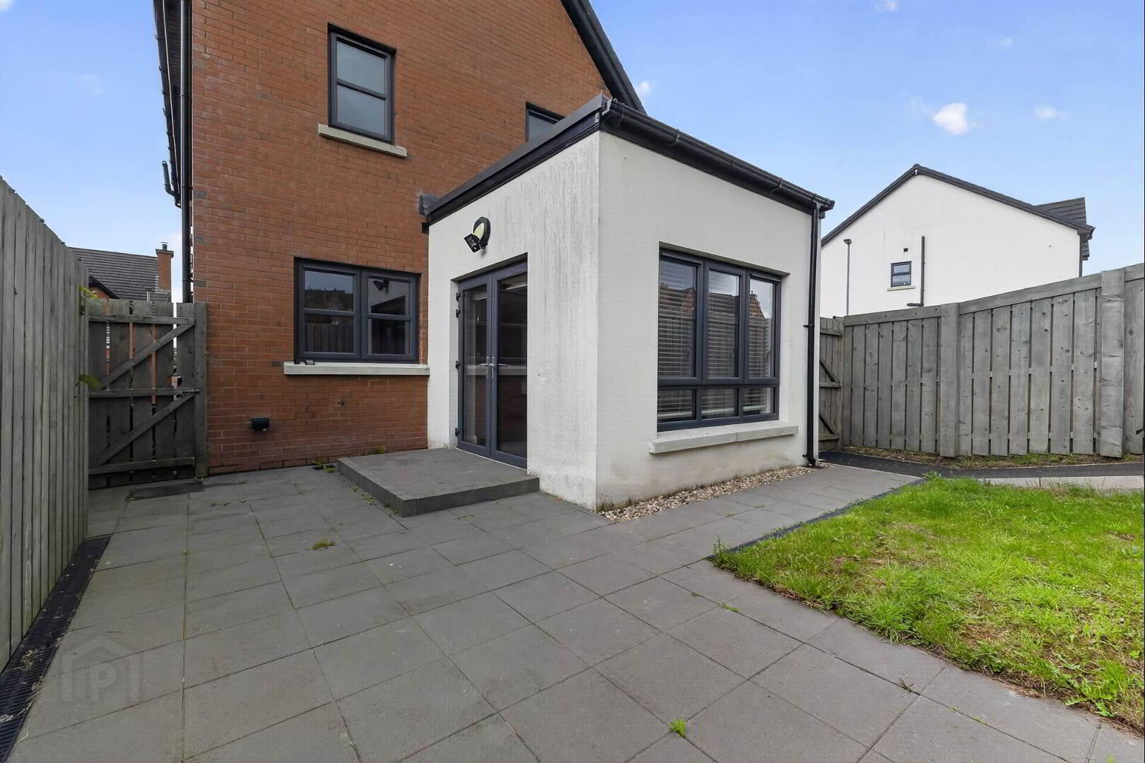 3 Brooke Hall Mews 24 of 24