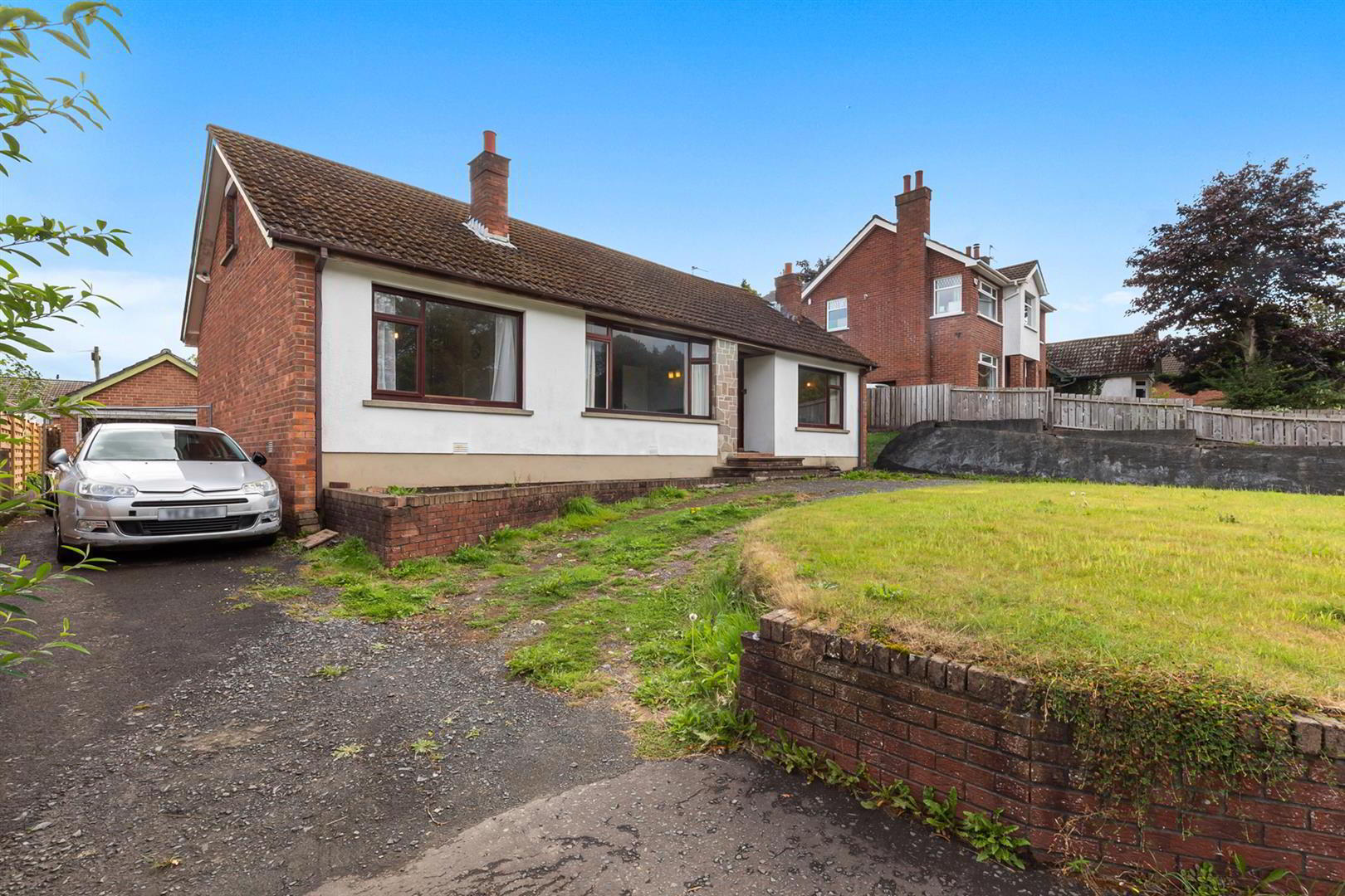 687 Upper Newtownards Road 3 of 20