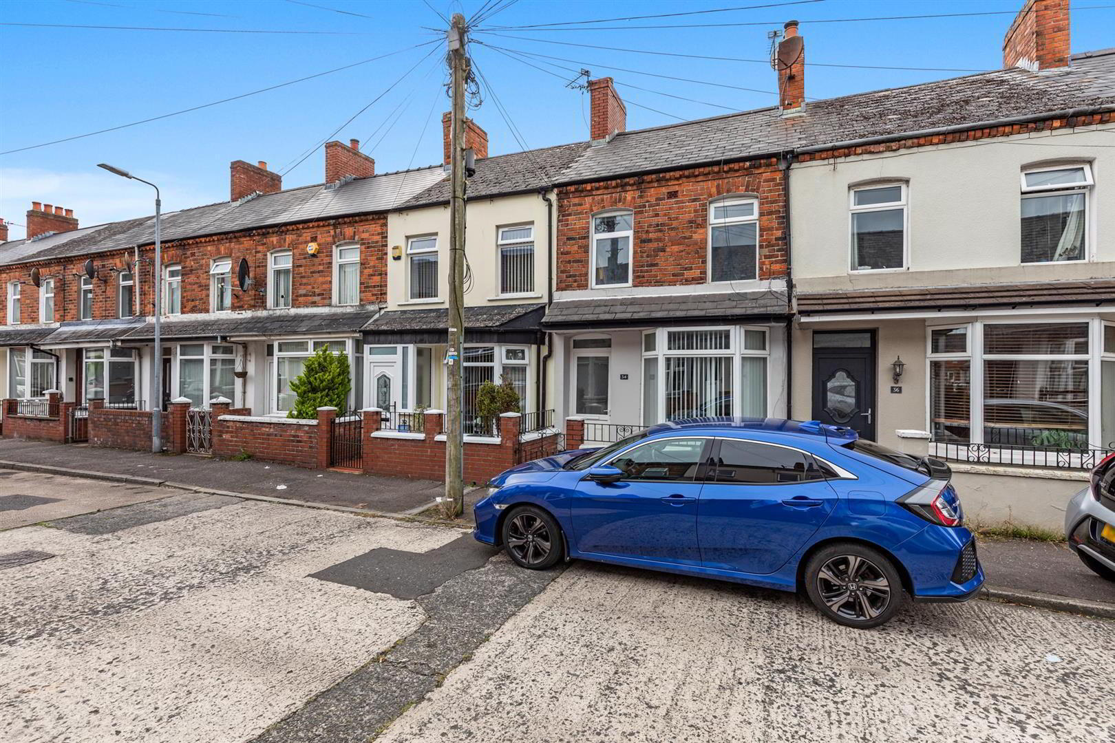 34 Colvil Street 1 of 19