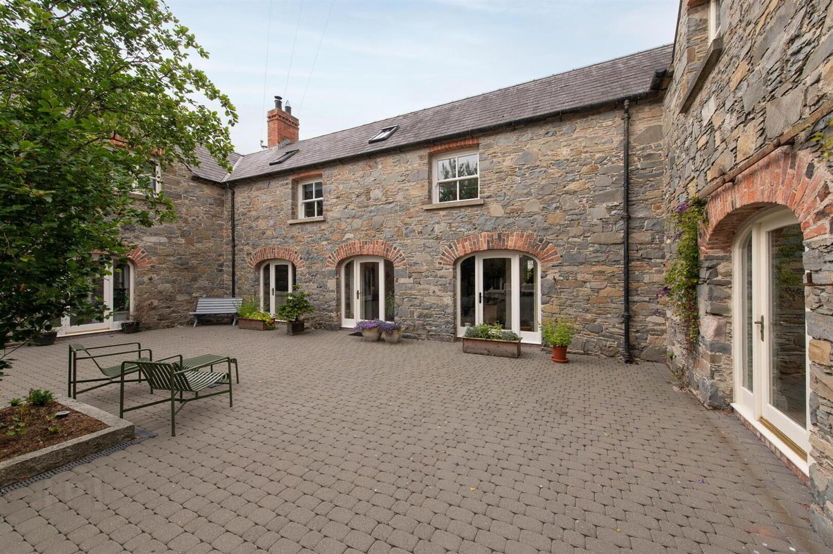 'Grooms Cottage', 2 Coach Horse Lane 52 of 53