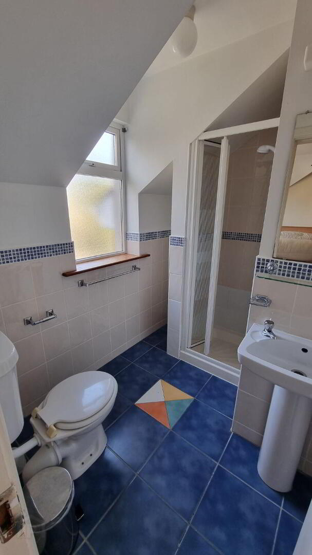 STUDENT SPECIFIC ACCOMMODATION Kerrylee 9 of 9