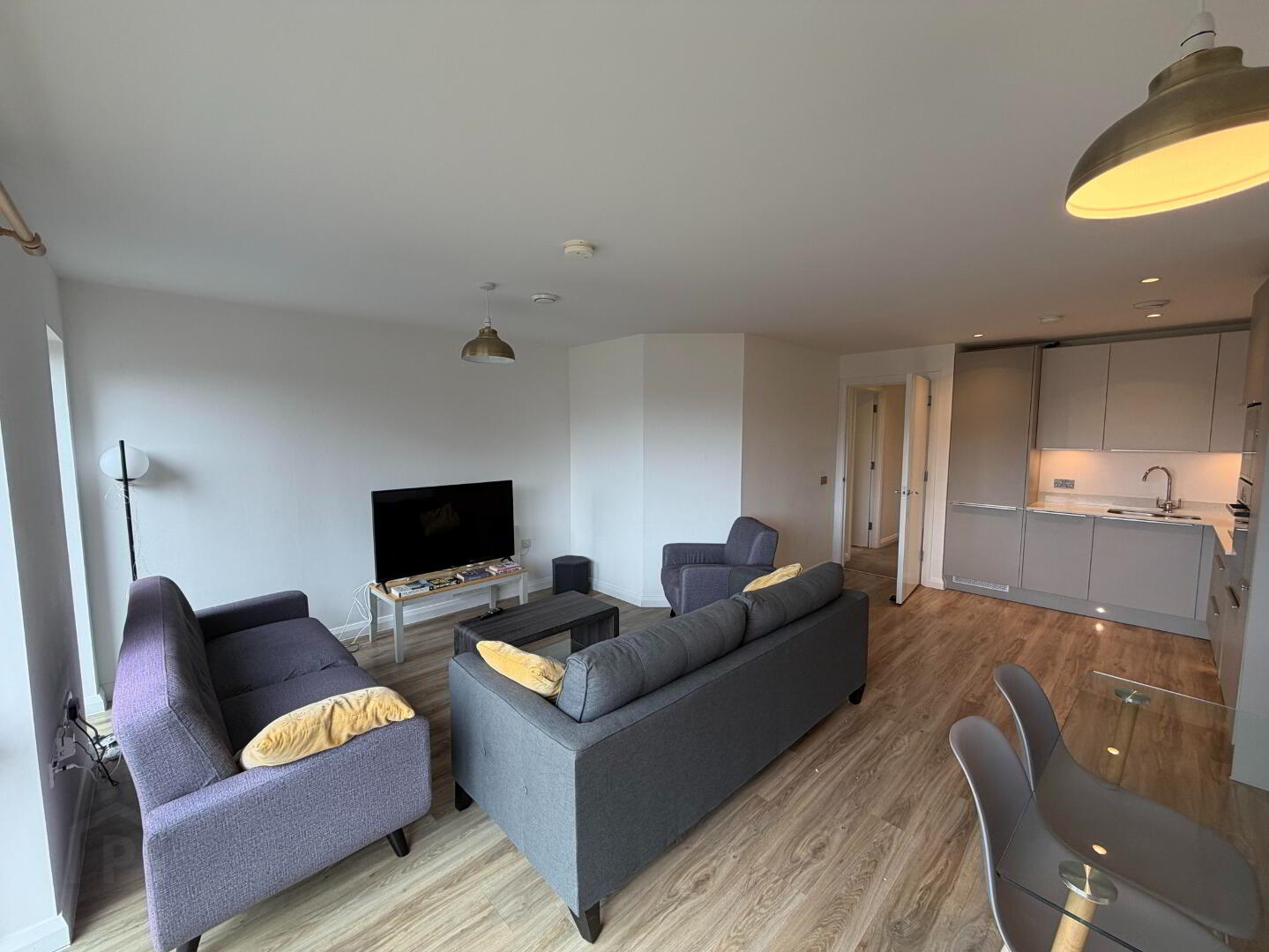 214 Portland 88, 55 Ormeau Road 12 of 12