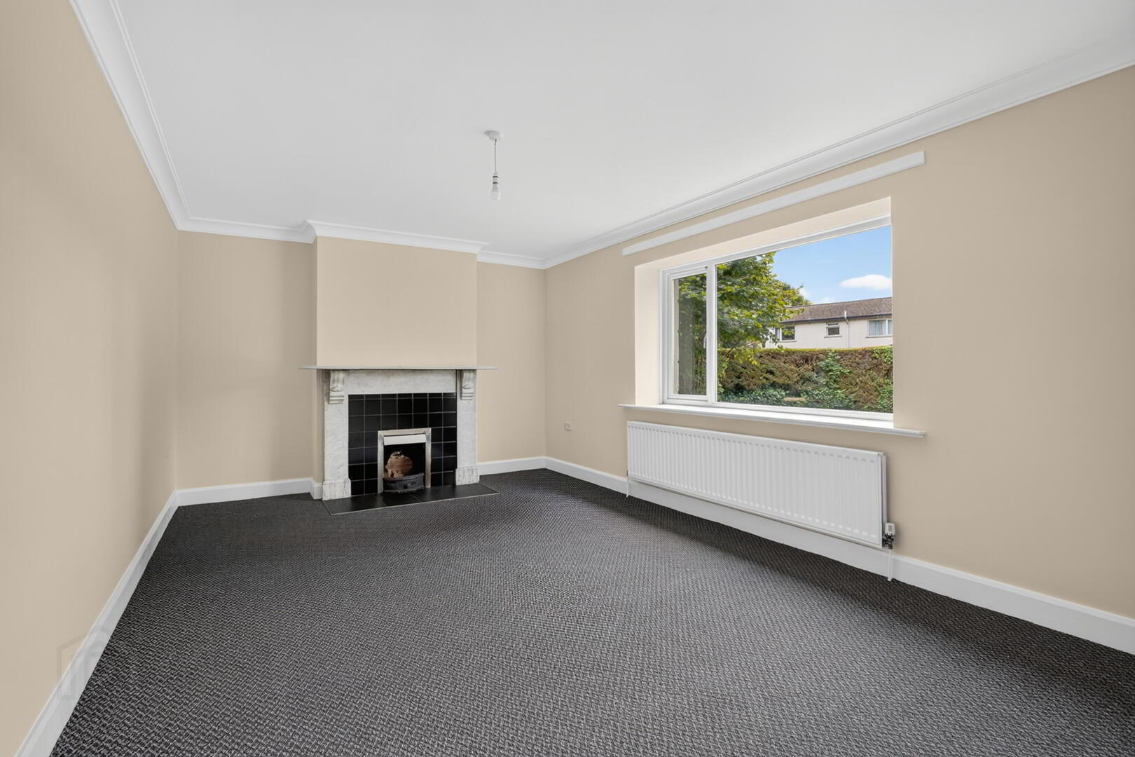 20 Brooklands Road 3 of 20