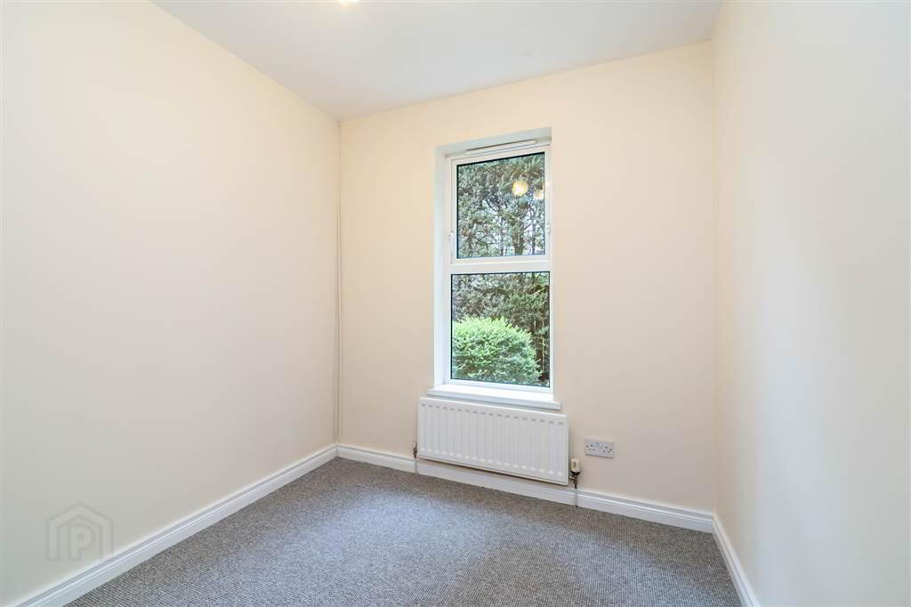 1 Marlborough Manor, 48 Marlborough Park South 17 of 18