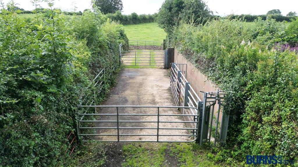 Lands Opposite, 8 Gorse Road 14 of 15