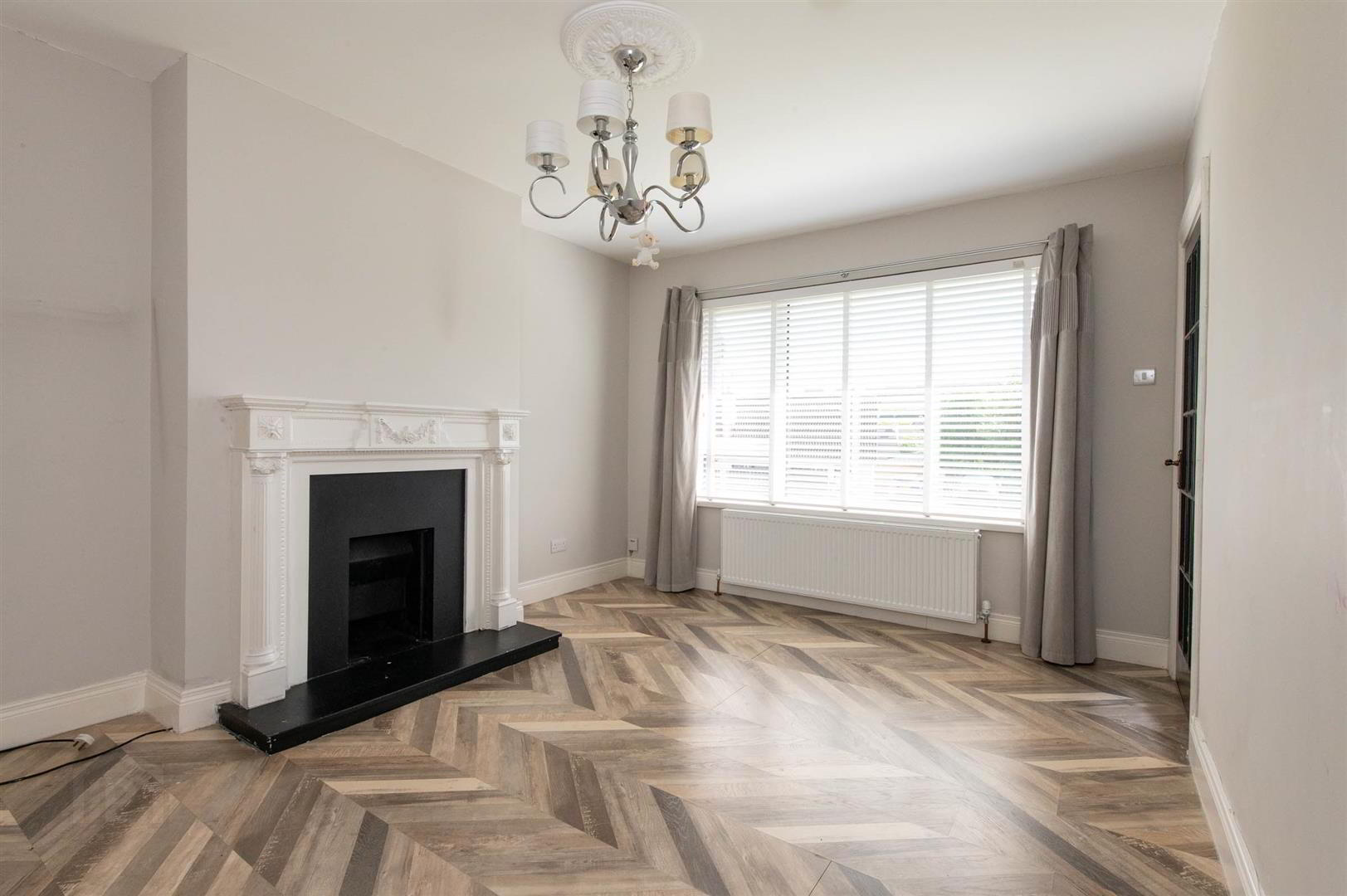 32 Harberton Park 3 of 27