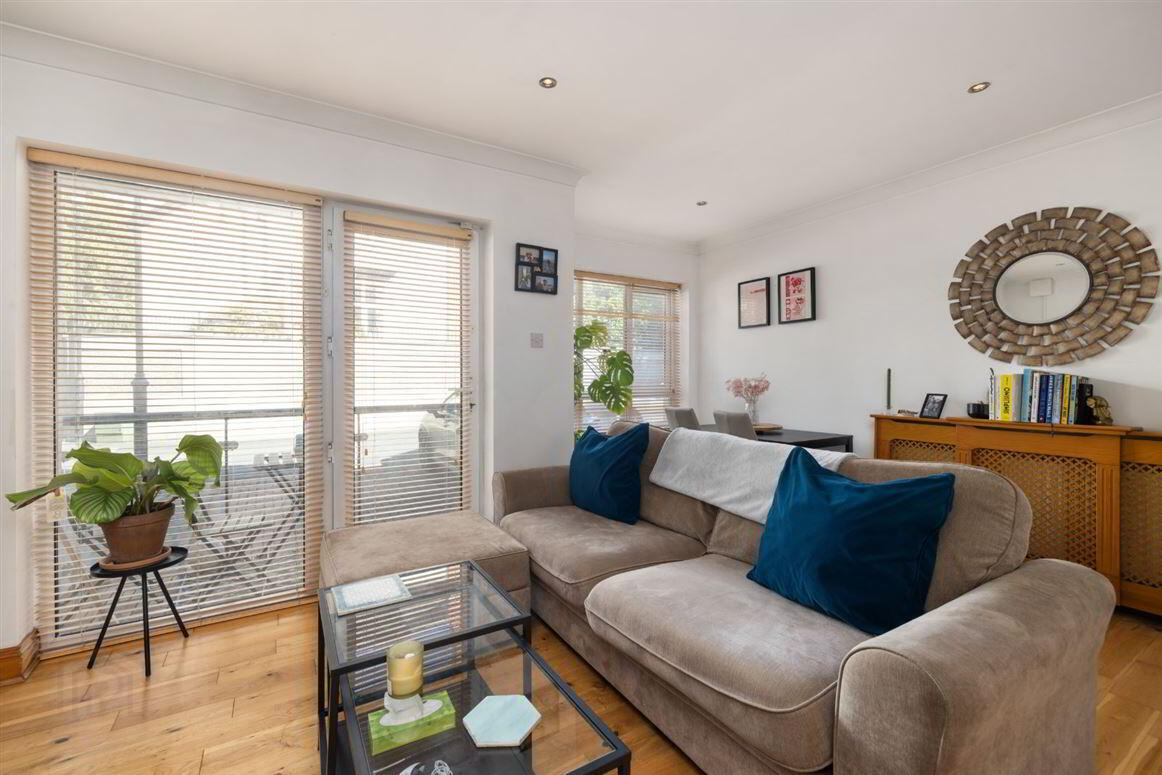 2 Engleberg Court 2 of 11