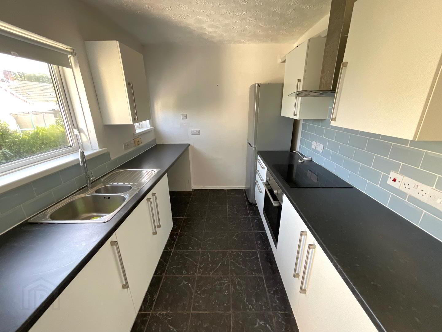 74 Silverstream Avenue 3 of 8