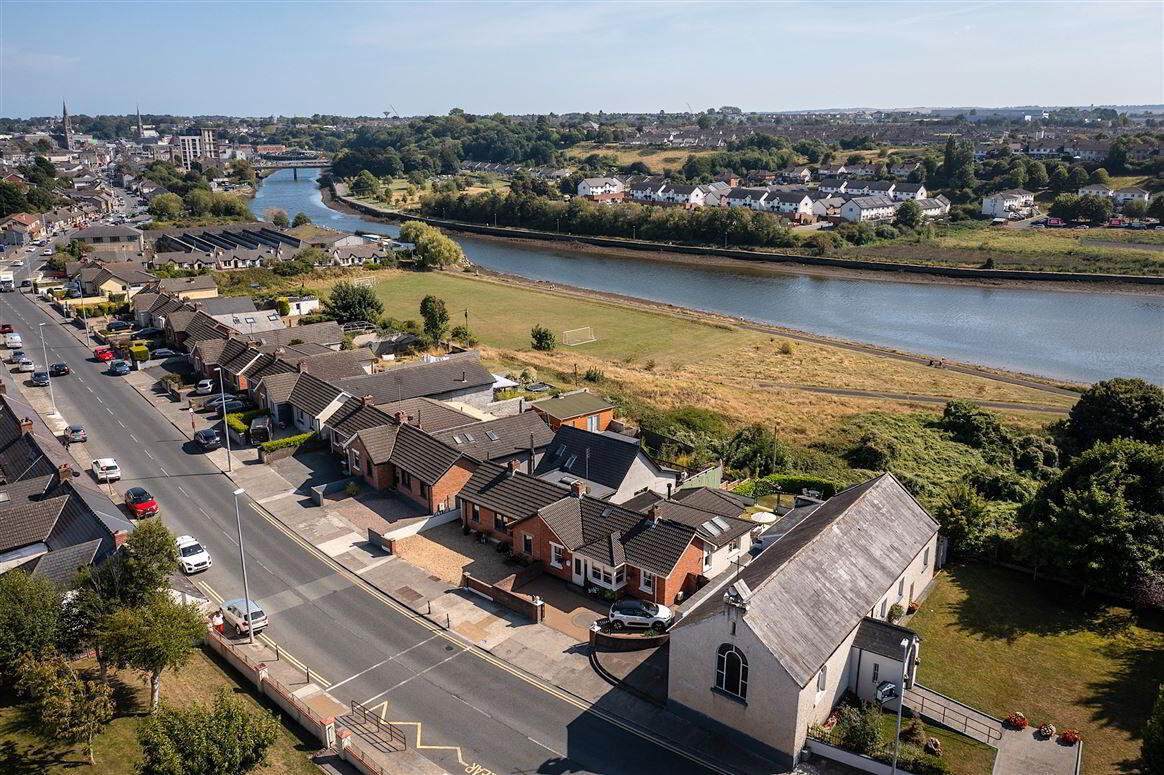 15 Boyne Valley Cottages 2 of 44