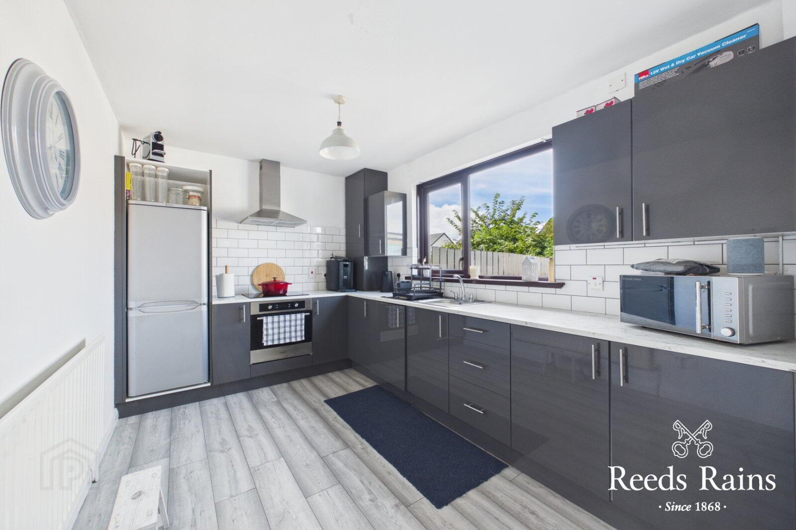 29 Westmount Avenue 3 of 10