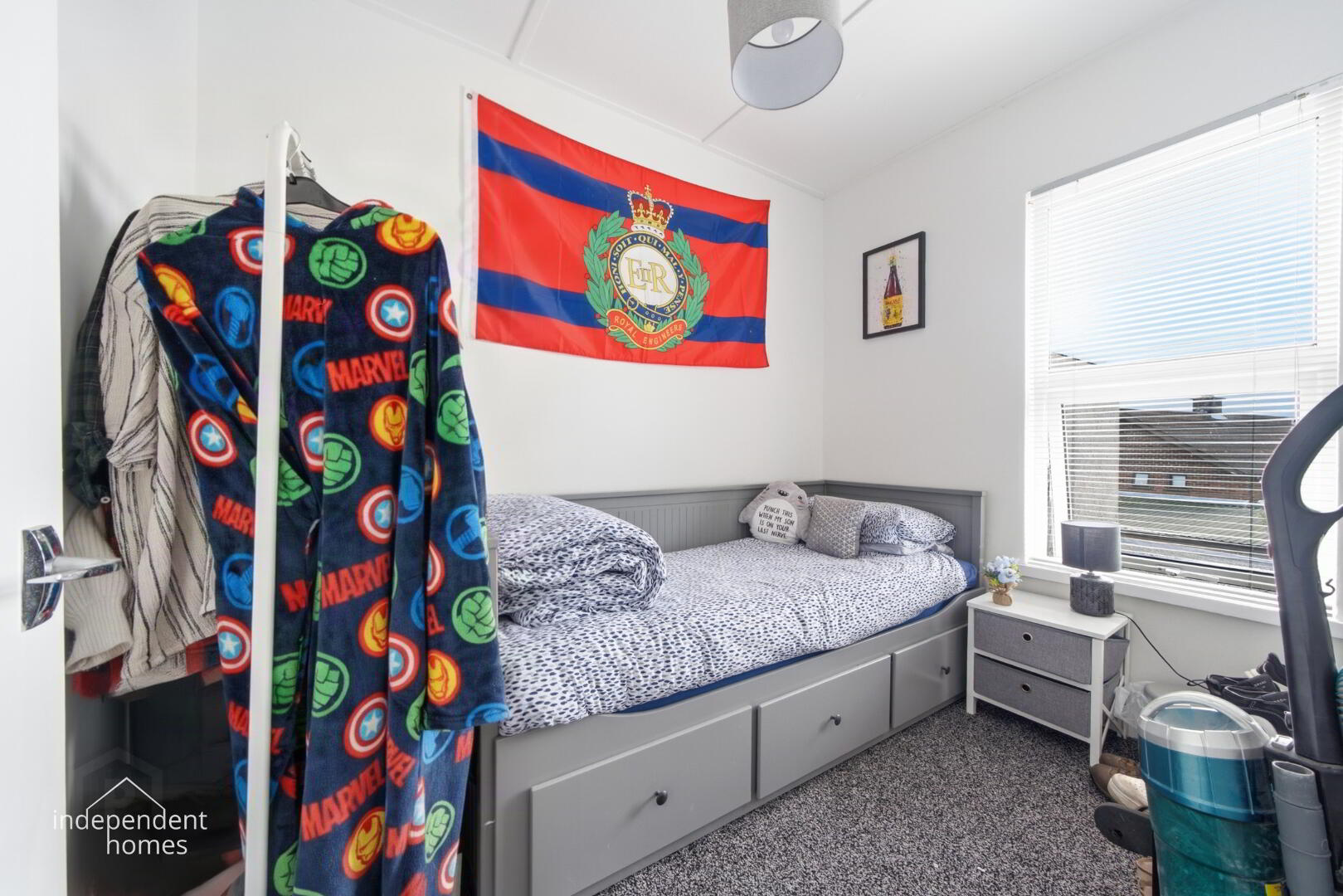 33 Kent Avenue 14 of 14