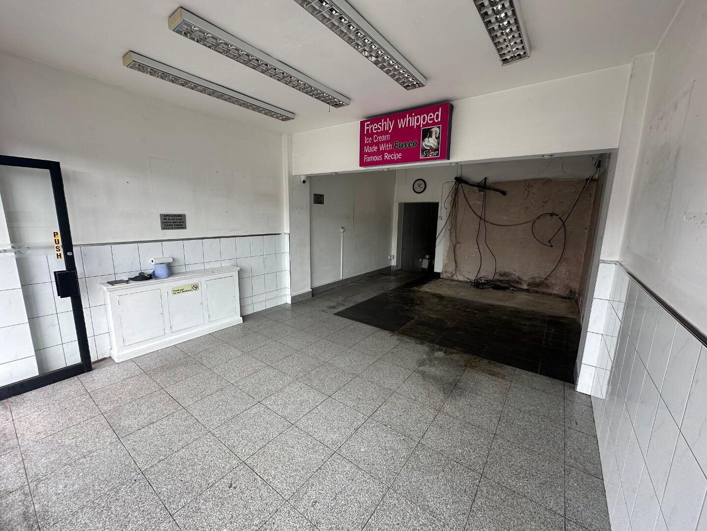 116 Andersonstown Road 4 of 4