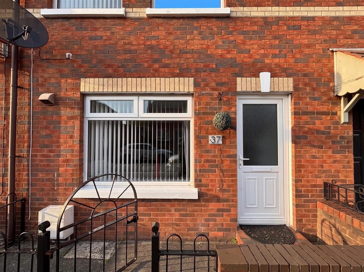 37 Lancaster Street 2 of 12