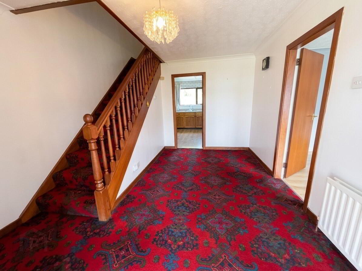 2 Bamber Avenue 2 of 18