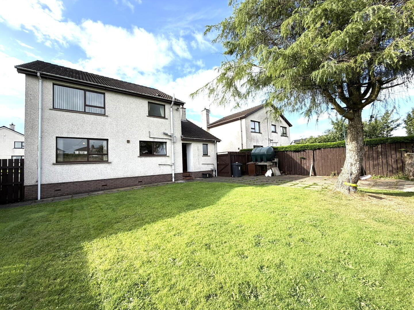2 Bamber Avenue 18 of 18