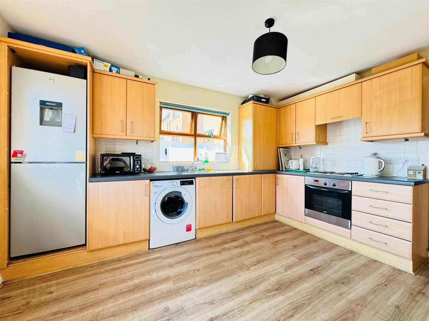 6 Mayfield Avenue 8 of 9
