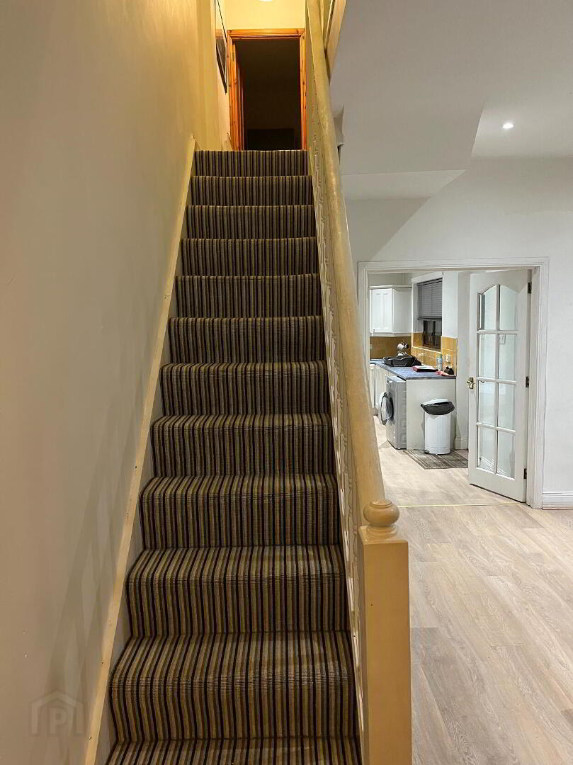 14 Fane Street 2 of 15