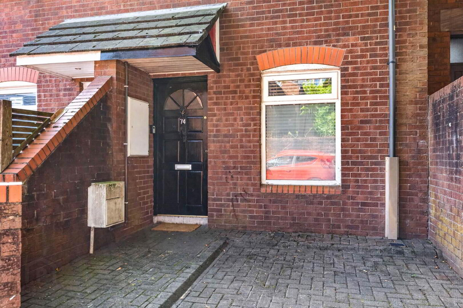 74 Salisbury Court 2 of 23