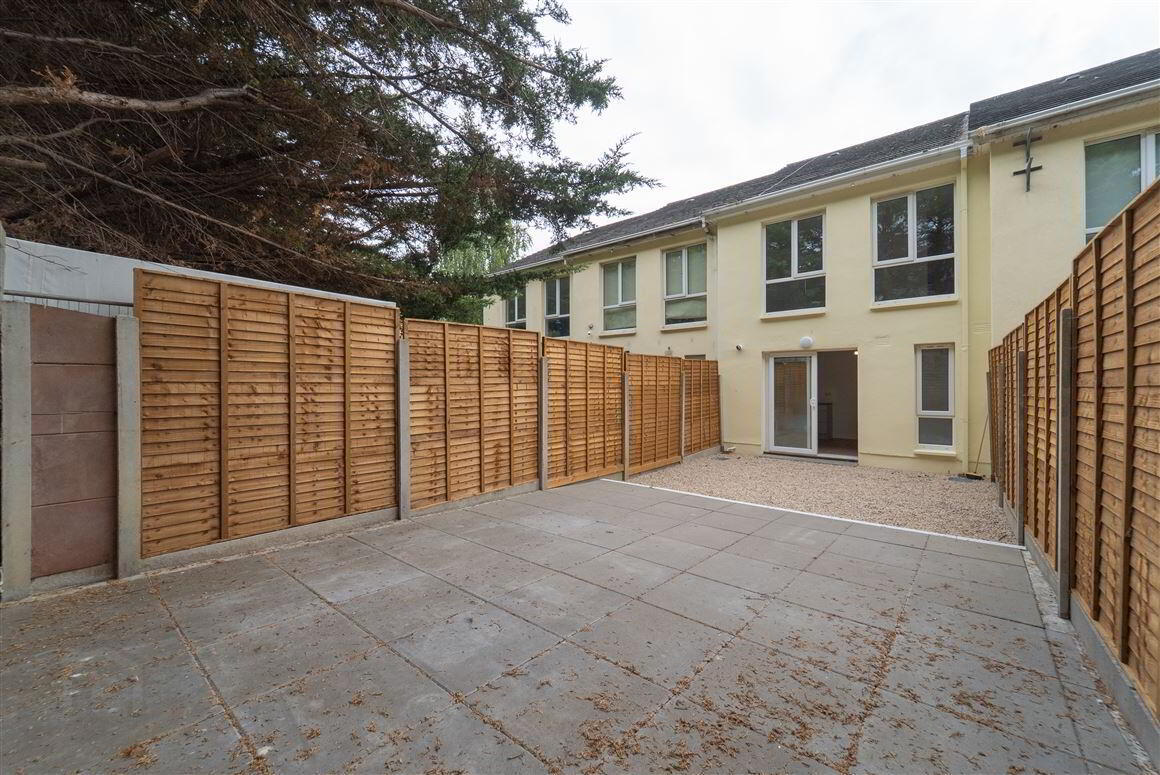 3 Weavers Court 19 of 20