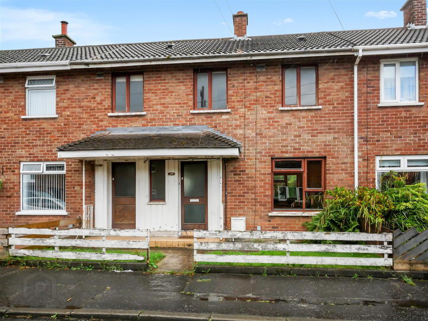 45 Knock Eden Crescent 1 of 11