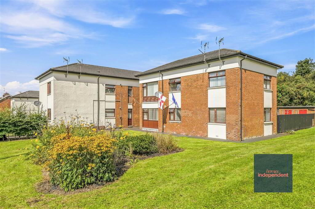 99A Chichester Park East 2 of 26