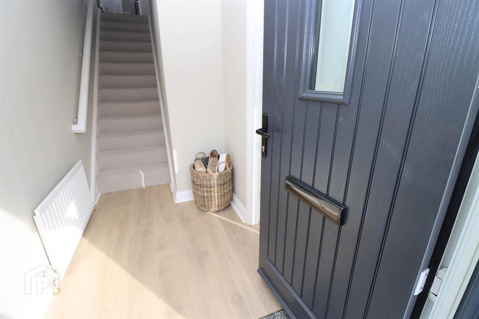 32 Ardmore Avenue 2 of 15