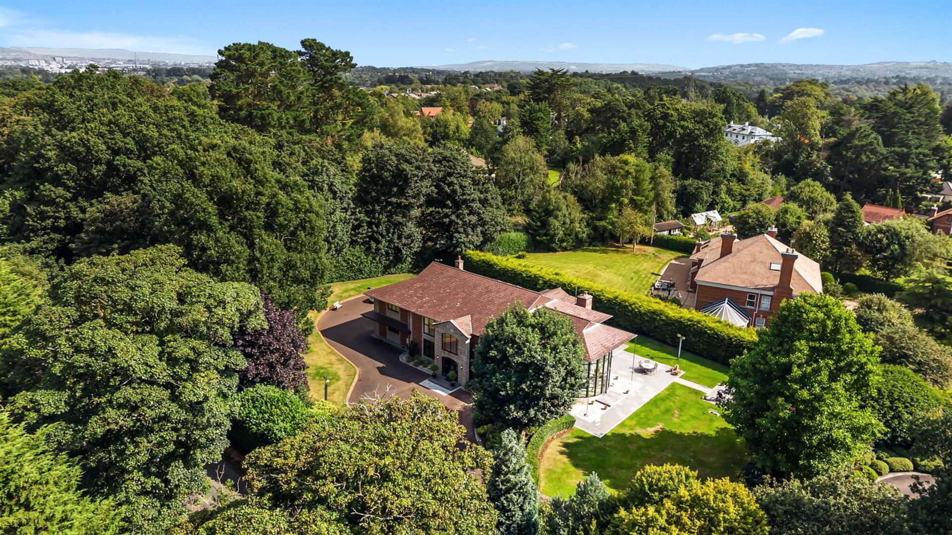 190 Upper Malone Road 59 of 60
