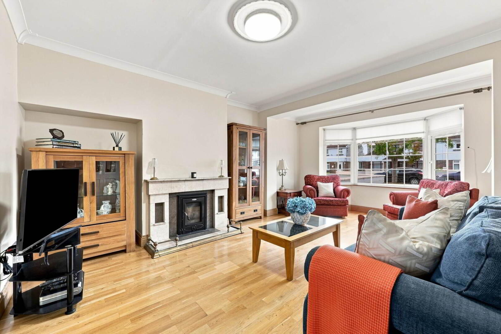 86 Lorcan Grove 3 of 22