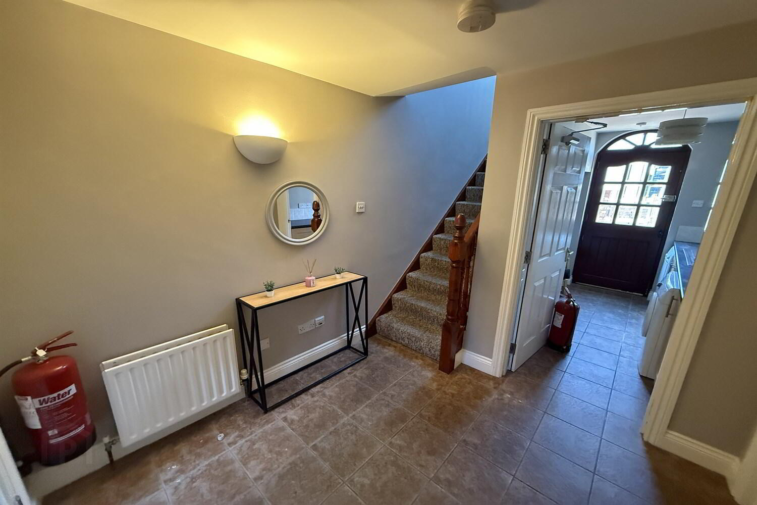 11 Donnybrook Court 2 of 8