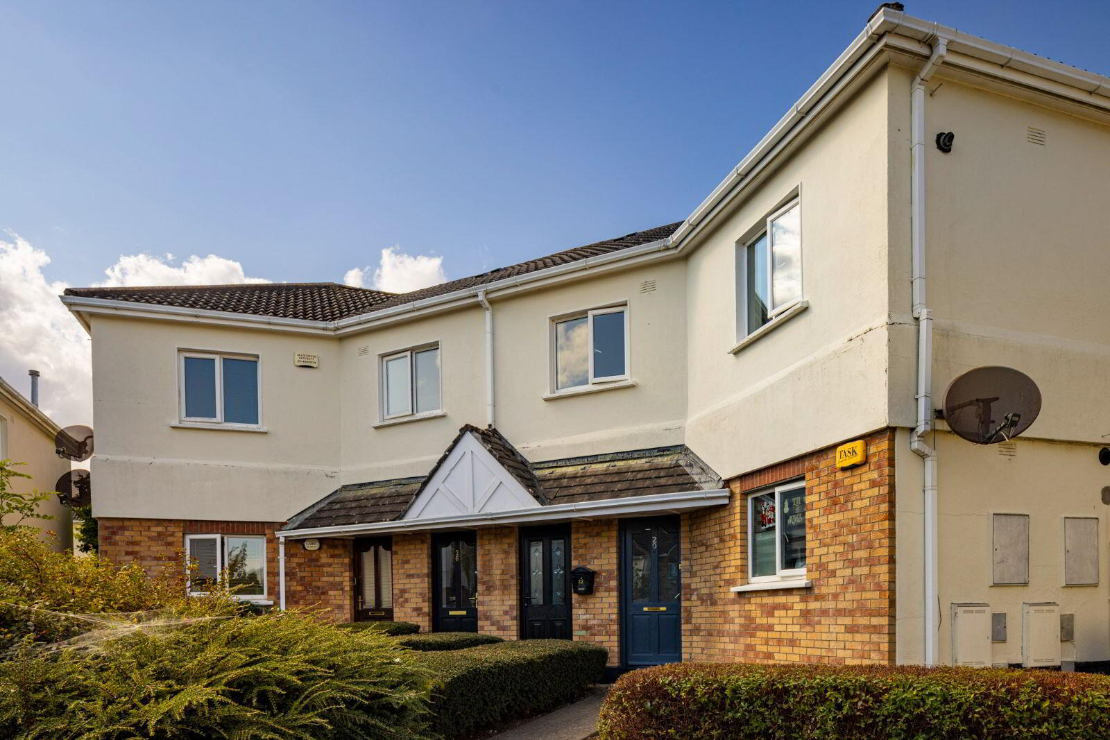 22 Castleview Close 1 of 12