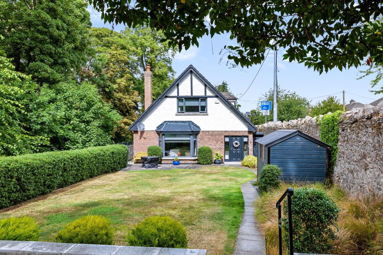 Brentwood House, Ballyboden Road 1 of 52